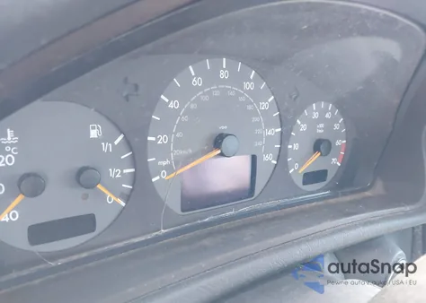 2002 Mercedes-Benz Clk 430 z USA, uszkodzony, nr VIN WDBLJ70G12T115920